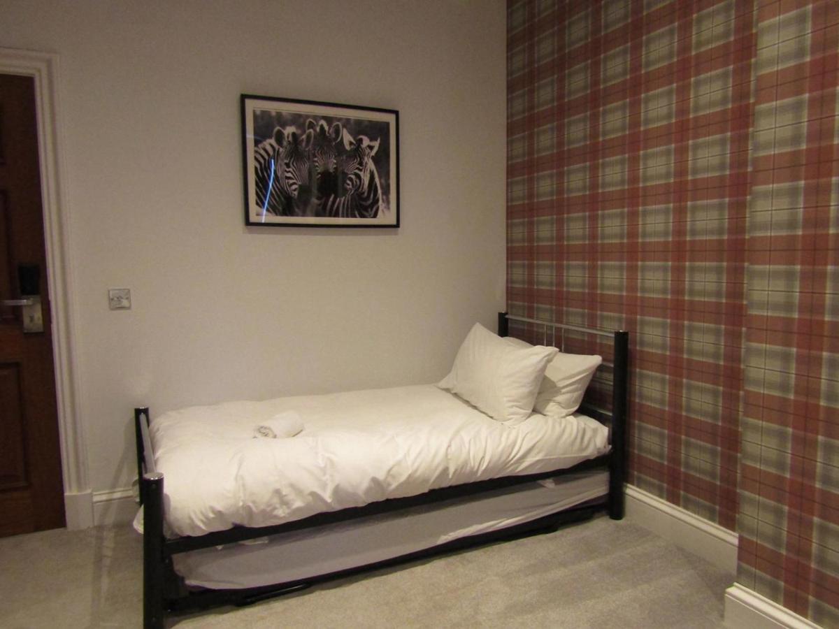 The Craigie Hotel Penicuik Zewnętrze zdjęcie